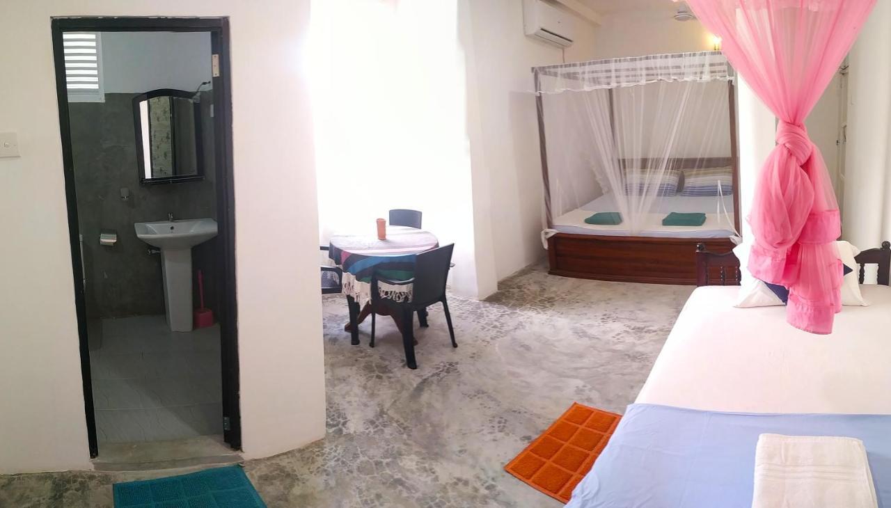 Aluthgedara Guest House 乌纳瓦图纳 外观 照片