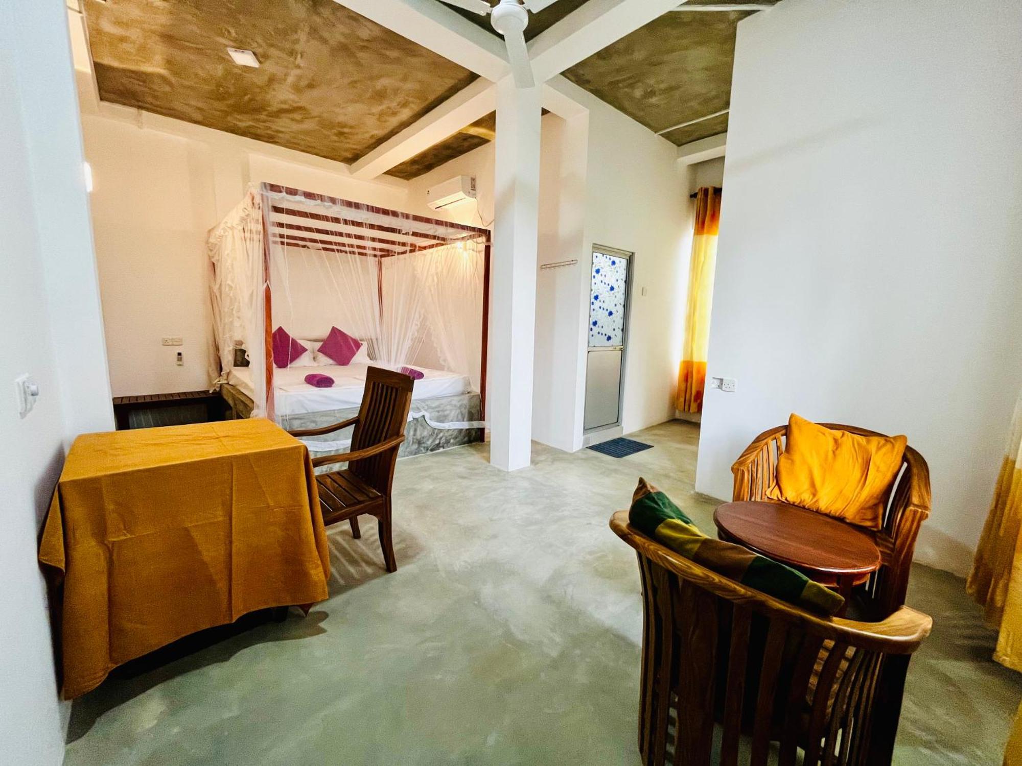 Aluthgedara Guest House 乌纳瓦图纳 外观 照片