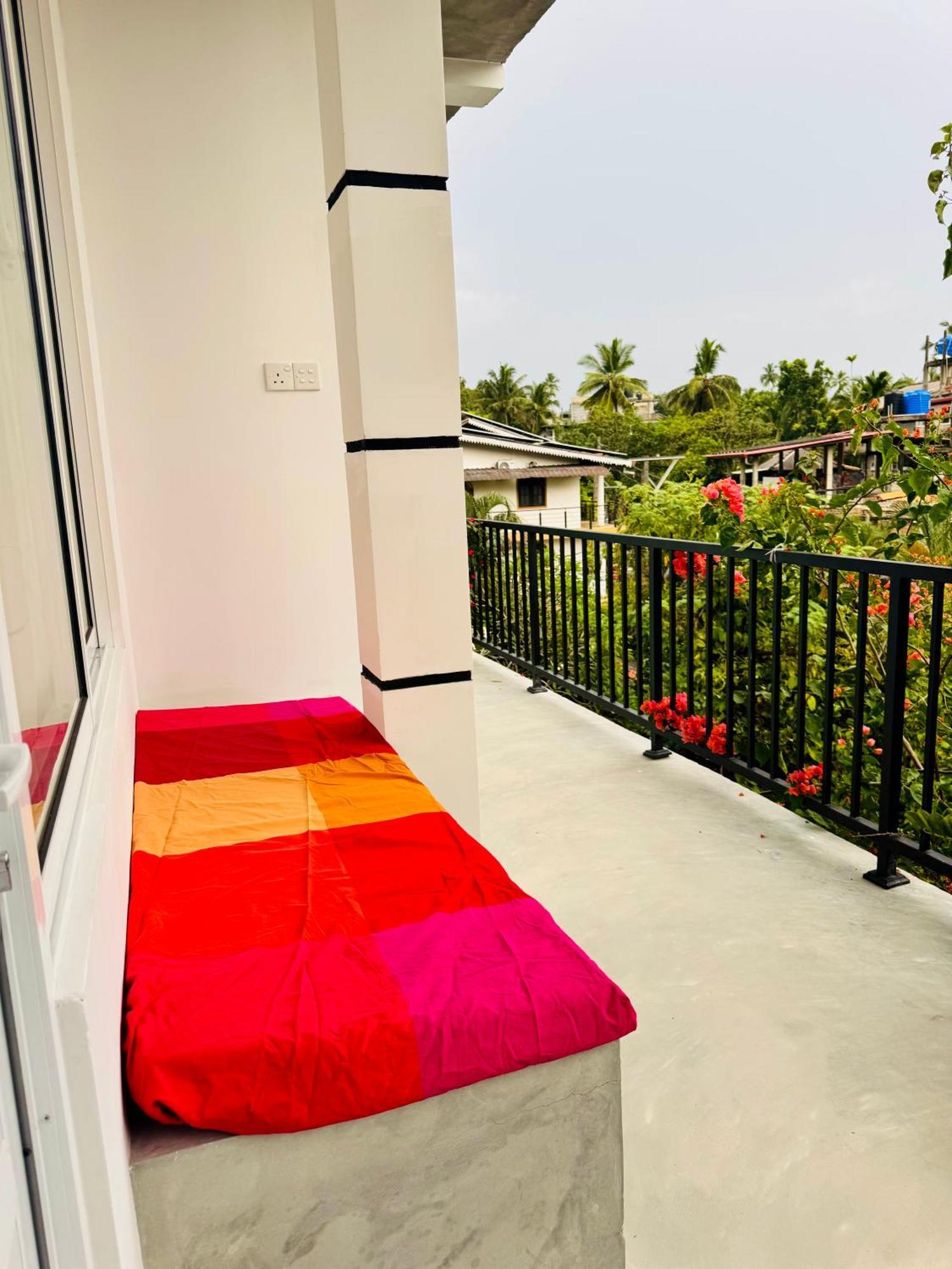 Aluthgedara Guest House 乌纳瓦图纳 外观 照片