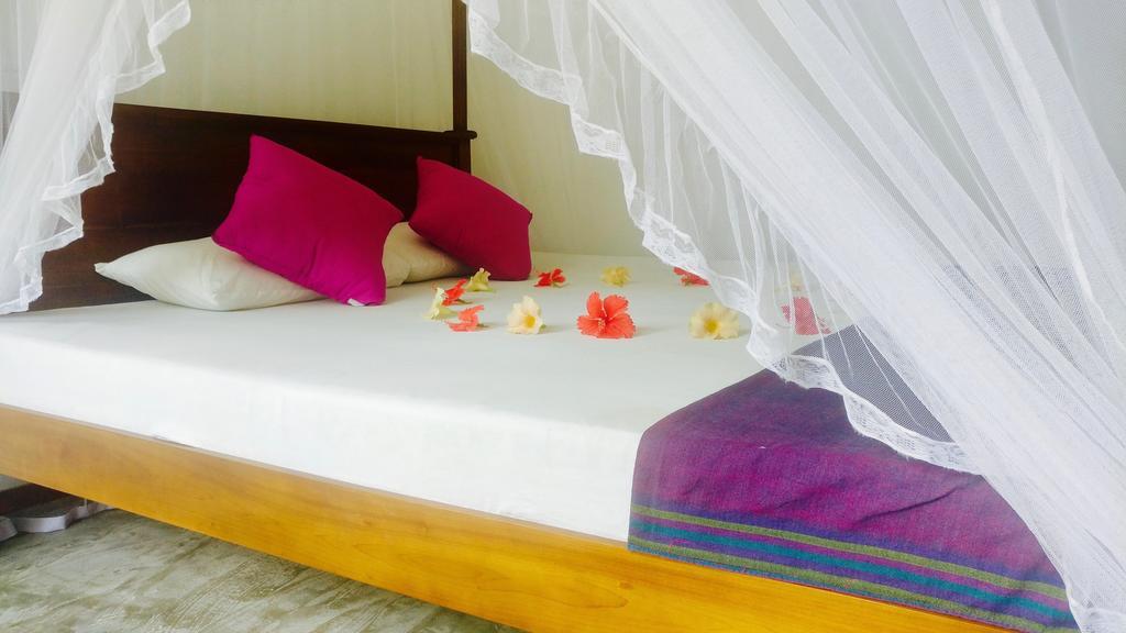 Aluthgedara Guest House 乌纳瓦图纳 外观 照片
