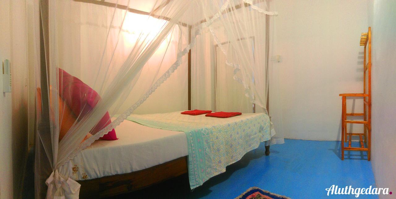 Aluthgedara Guest House 乌纳瓦图纳 外观 照片