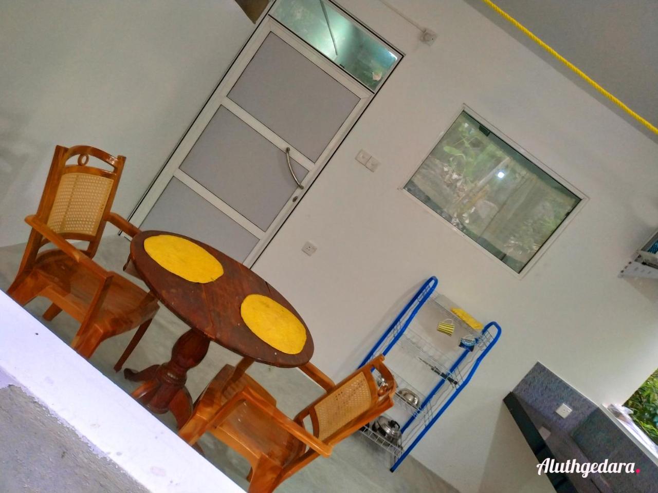 Aluthgedara Guest House 乌纳瓦图纳 外观 照片