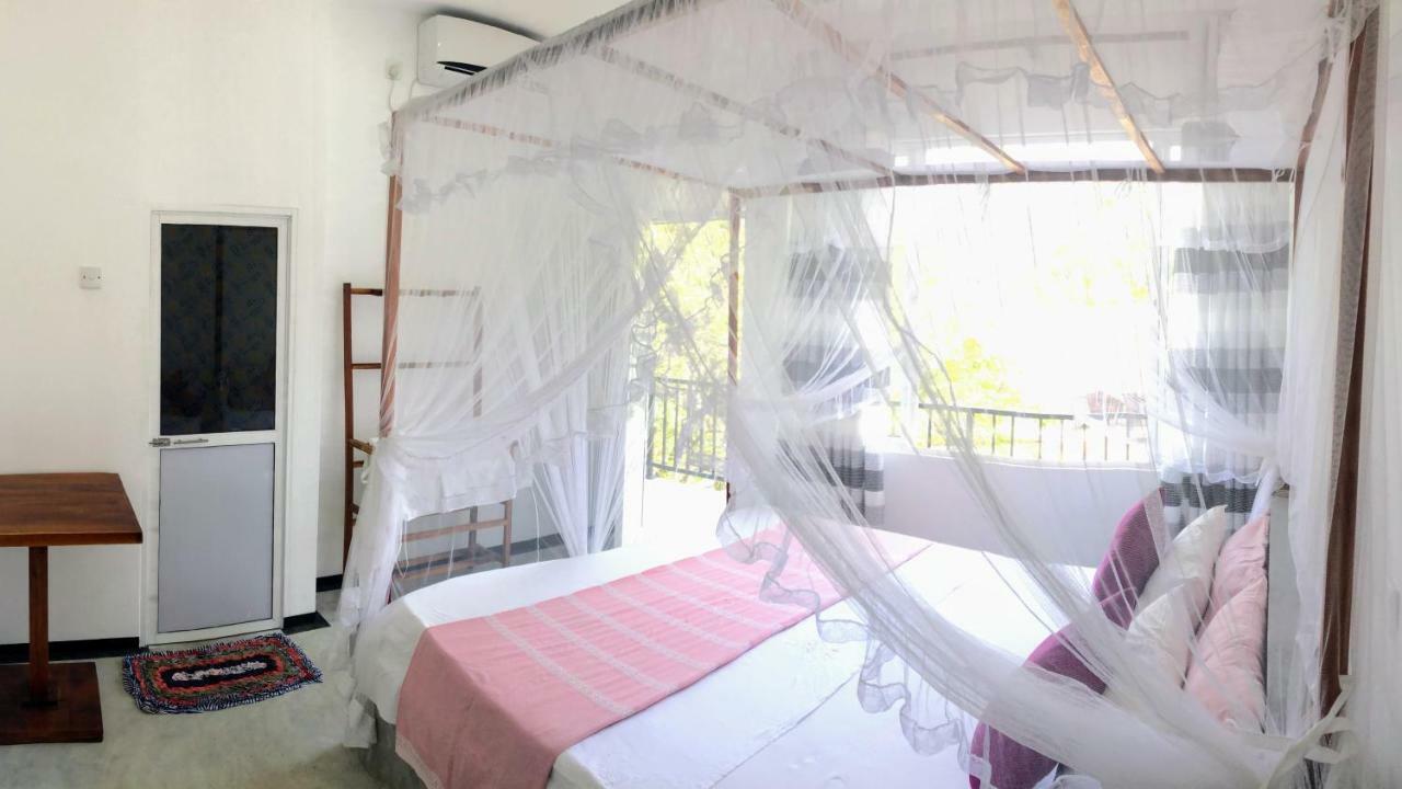 Aluthgedara Guest House 乌纳瓦图纳 外观 照片